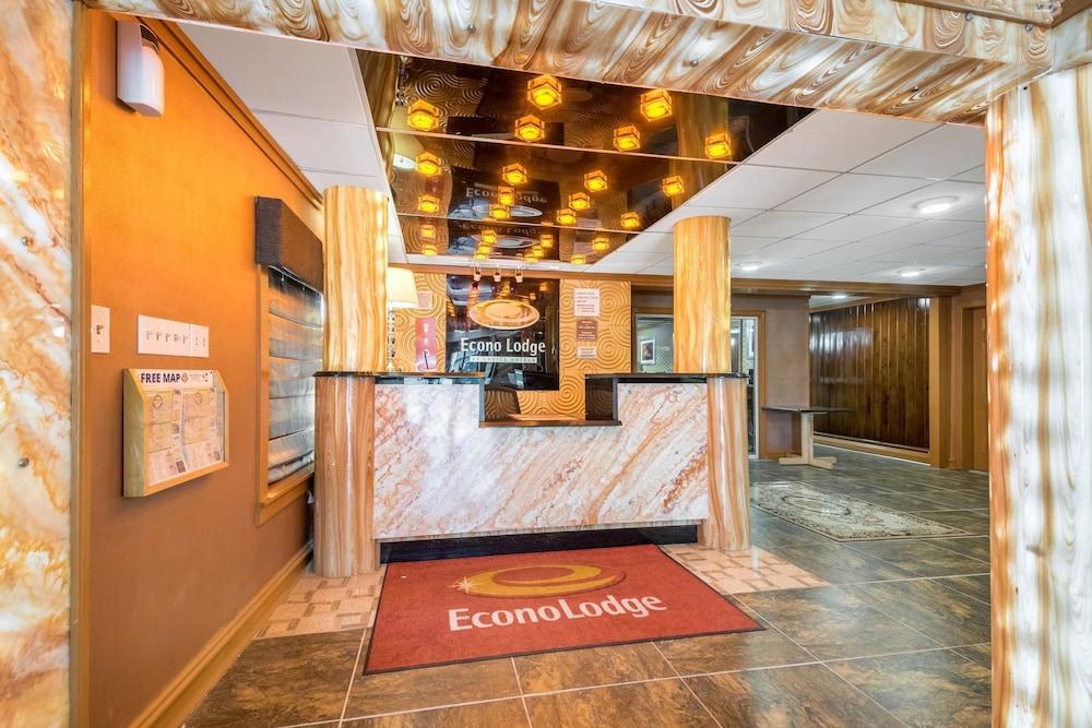 Econo Lodge St. Albans Exterior foto