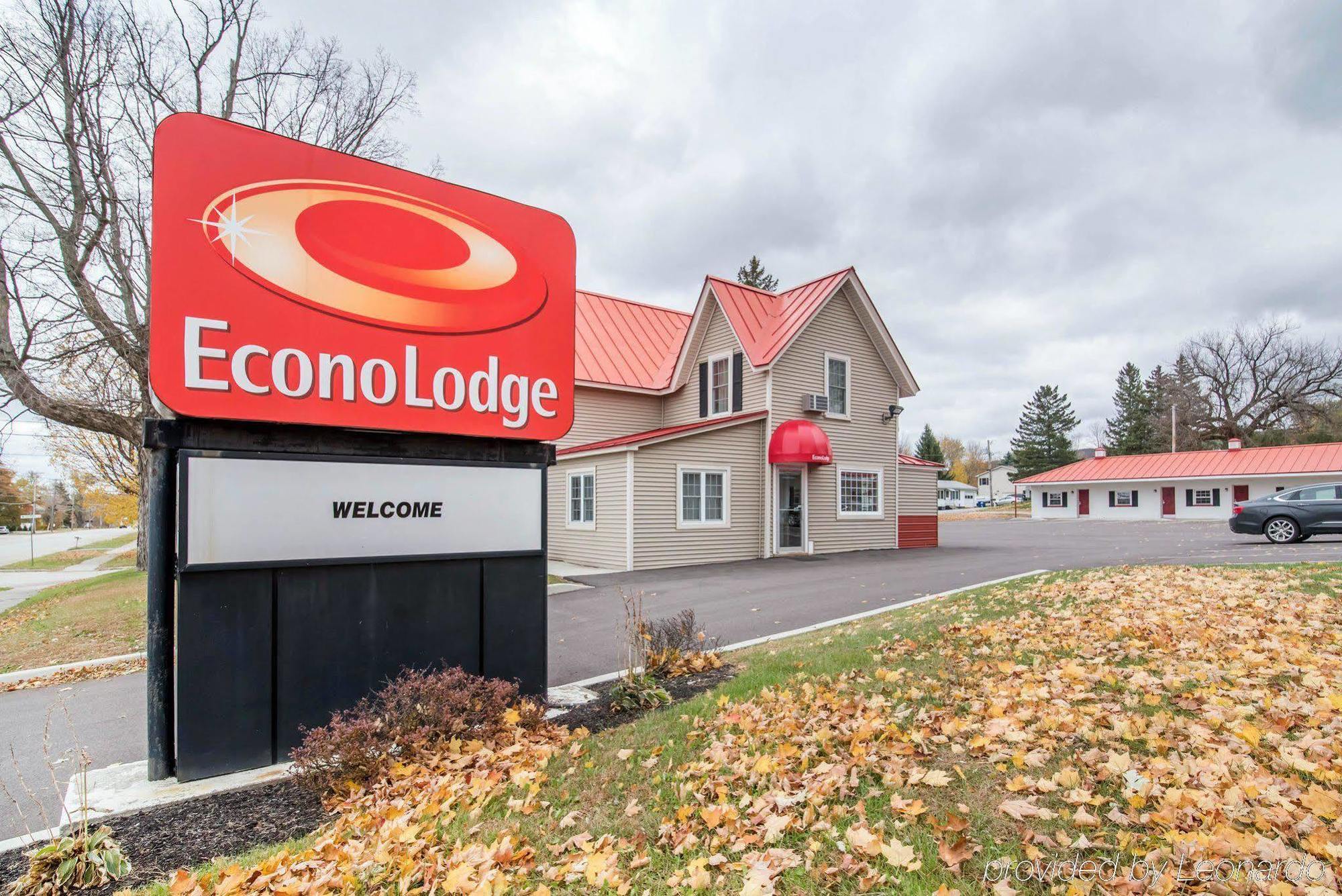 Econo Lodge St. Albans Exterior foto